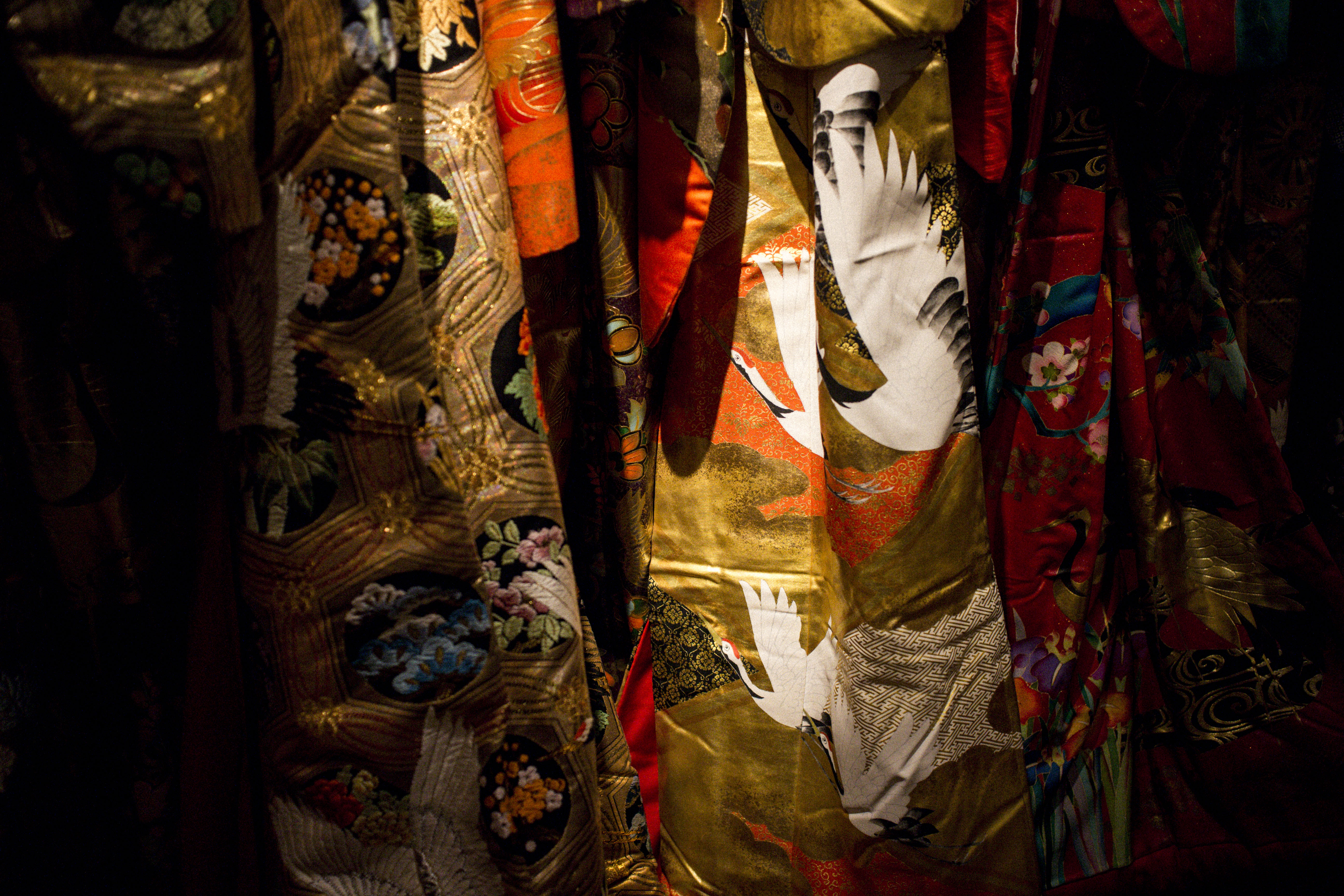 Buy used Vintage / Used Kimonos in Kyoto / Japan
