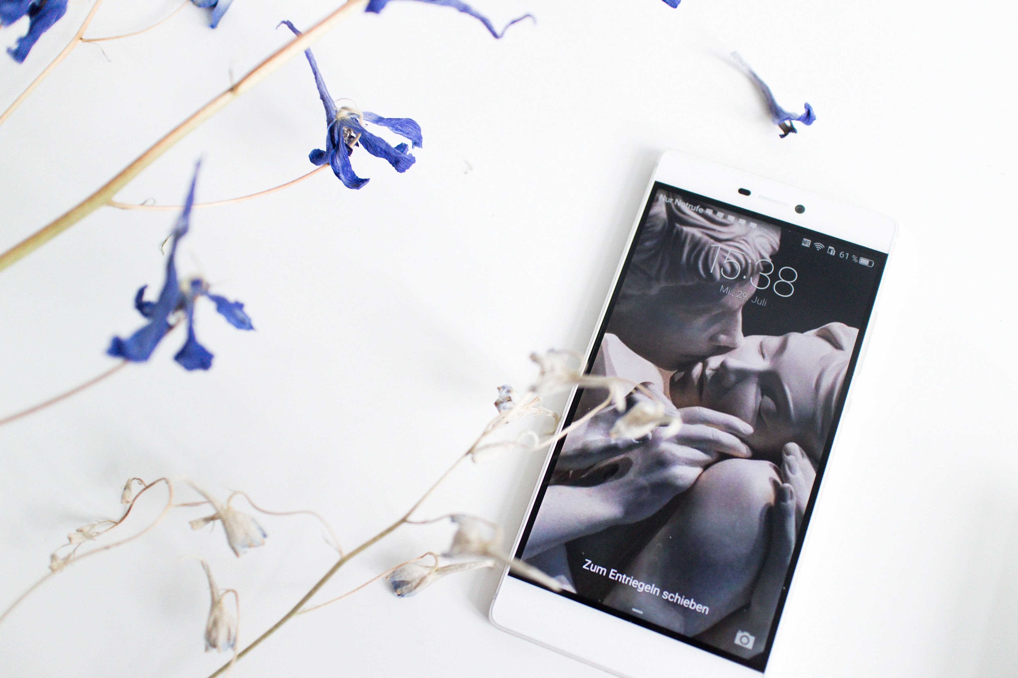 IHEARTALICE – Fashion and Travel Blog from Berlin/Germany by Alice M. Huynh: HUAWEI P8